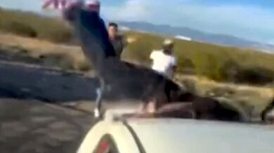 Driftař v plné rychlosti sestřelil fanouška