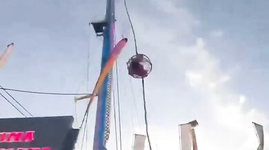 Technické selhání ve Španělsku: Prasklé lano atrakce poslalo kabinu s dětmi k zemi