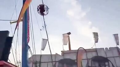 Technické selhání ve Španělsku: Prasklé lano atrakce poslalo kabinu s dětmi k zemi