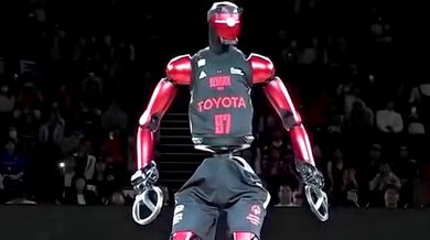 Robotický basketbalista CUE7 od Toyoty