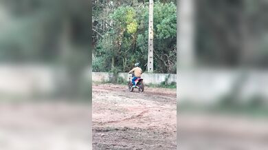 Nezvládnutá jízda na krosce