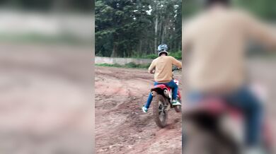Nezvládnutá jízda na krosce