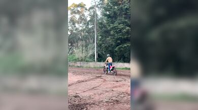 Nezvládnutá jízda na krosce