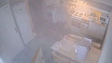 Rvačka ve vězeňské kuchyni mezi odsouzeným dealerem drog a pedofilem