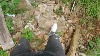 Špinavá děvka ošukaná na špinavém místě