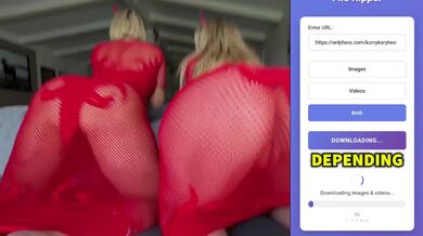 Blonďaté zralé ženy, které by mohly být dvojčiči, si rozdělí velký černý péro