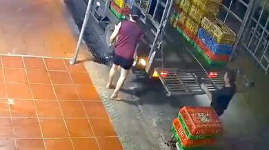 Brutální nehoda elektromobilu ve Vietnamu