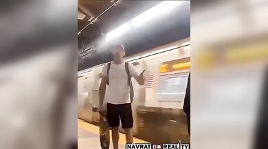 Obrana skateboardisty před agresorem s nožem