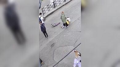 Ženu na přechodu v plném běhu srazil divoký srnec a pak utekl do lesa