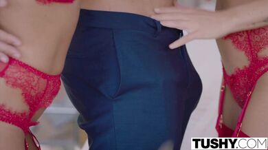 Moje nejlepší kamarádka se připojí ke mně a mému příteli na sex ve třech