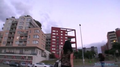 Noční šukání s pouliční amatérkou