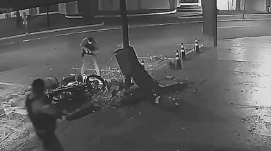 Vážná nehoda v Brazílii: Motorkář na útěku před policií těžce havaroval, zraněná spolujezdkyně skončila v nemocnici