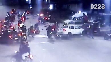 Tragická hromadná nehoda v Argentině: Kolona motorkářů se srazila s autem, na místě zemřel nejméně jeden člověk