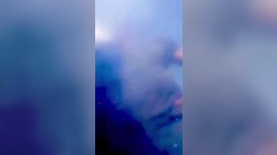 Čtyřiačtyřicetiletý turista se zřítil ze skály jen pár sekund po vyfocení na vrcholu