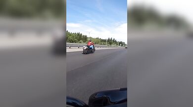 Brutální nehoda motorkáře #2