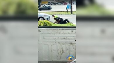 Rvačka s policistou