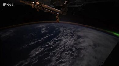 Úchvatný pohled z vesmíru: Francouzská kosmonautka Sophie Adenot natočila z paluby ISS polární záři roku