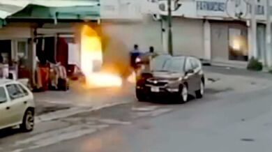 Tragický výbuch v opravně pneumatik v Mexiku: Exploze plynu zabila kolemjdoucího muže