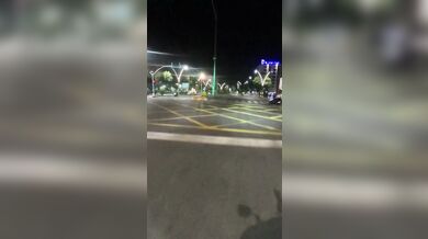 Střet dvou skútrařů na křižovatce