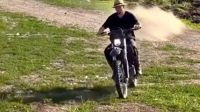 Frajeřinky na motorce #2