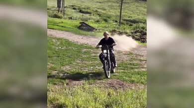 Frajeřinky na motorce #2