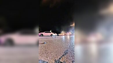 Střet motorkářky se sanitkou
