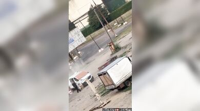 Ruský dron v Chersonu zaútočil na civilistu: Ukrajinský prezident Zelenskyj odsoudil další útok na neozbrojené lidi