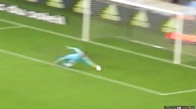 Fanoušek a jeho čestný výkop