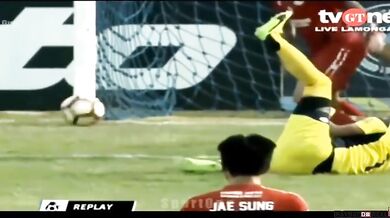 Smrt brankáře po střetu se spoluhráčem