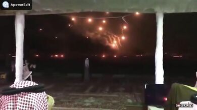 Ohňostroj arabské armády