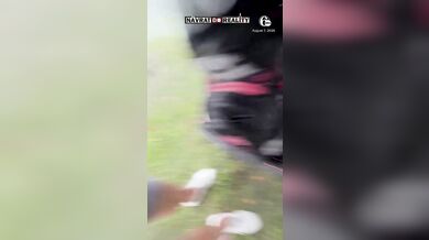 Úder blesku na golfovém hřišti: Muž v Ohiu natočil moment, kdy do něj při bouřce uhodil blesk