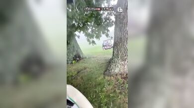 Úder blesku na golfovém hřišti: Muž v Ohiu natočil moment, kdy do něj při bouřce uhodil blesk