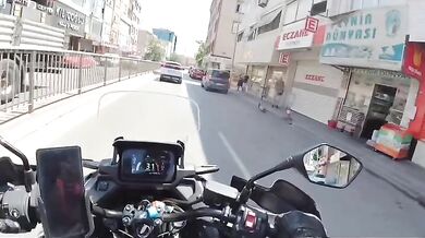 Náraz do motorkáře zezadu