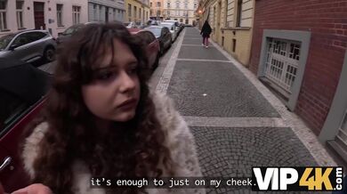 Chtěl rozžalovat ex a ojel si to s teenku před jejím přítelem