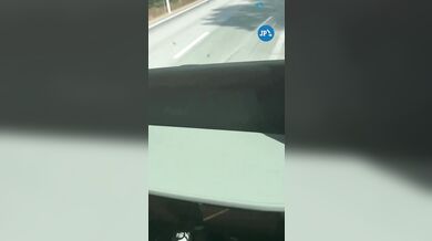 Hrdinská záchrana v Švédsku: Dva cestující zastavili autobus plný lidí poté, co řidič ztratil vědomí