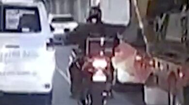 Kuriózní nehoda motorkáře #2
