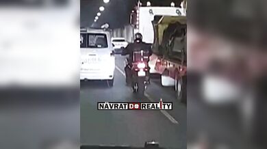 Kuriózní nehoda motorkáře #2