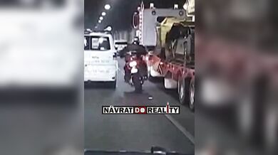 Kuriózní nehoda motorkáře #2