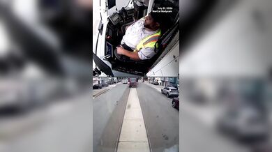 Srážka tamvaje v San Franciscu: Řidič usnul těsně před nárazem za volantem