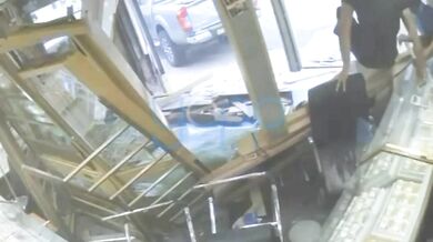 Loupež v pákistánském klenotnictví