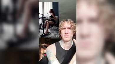 Podvod na sociálních sítích: Dívka předstírala hru na bicí, ruský bubeník ji odhalil