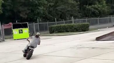 Blbnutí na motorce #11