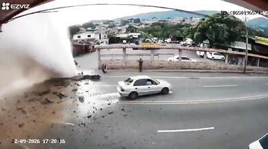 Výbuch vodovodního potrubí ve Venezuele