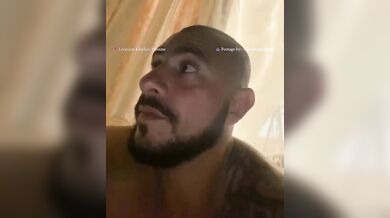 Výbuch u obytného domu v Charkově: Brazilští dobrovolníci zachytili útok na video