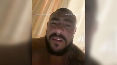 Výbuch u obytného domu v Charkově: Brazilští dobrovolníci zachytili útok na video