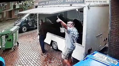 Prank na mladého kolegu