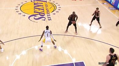 Parádička LeBrona Jamese