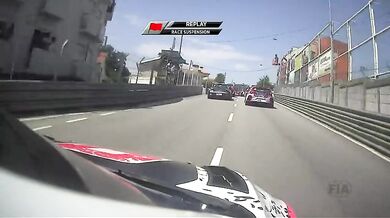 Nehoda na závodu WTCR