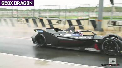 Zvuk elektrických motorů ve Formuli E