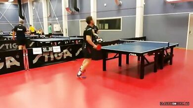 Parádní výměna v ping-pongu